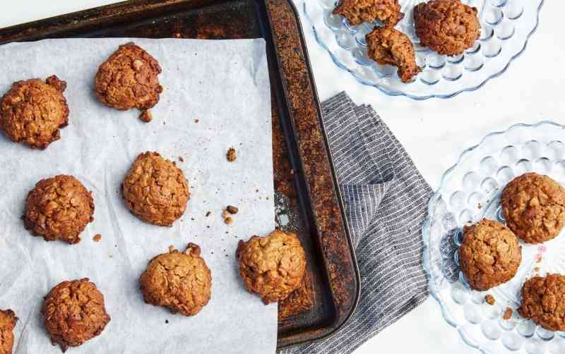 Honey-Sweetened Baklava Cookies